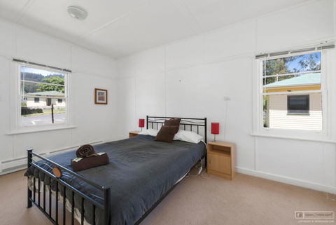 Giants Table And Cottages - Accommodation Mount Tamborine 22