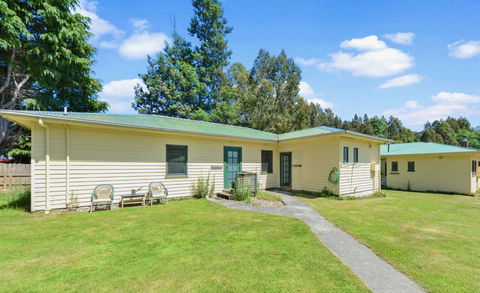 Giants Table And Cottages - Accommodation Mount Tamborine 10