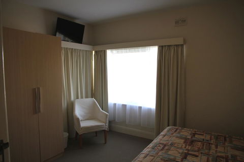 Barclay Motor Inn - Accommodation Mount Tamborine 40