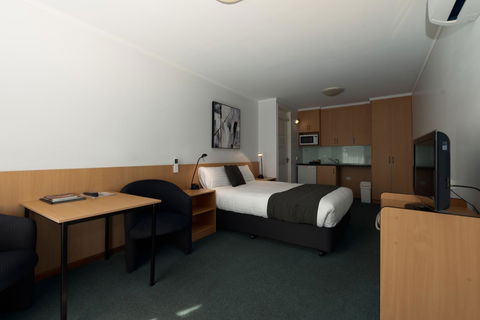 Barclay Motor Inn - Accommodation Mount Tamborine 4