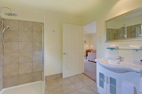 Aloft Boutique Accommodation - Accommodation Mount Tamborine 3