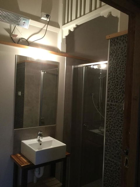 The Station House - Accommodation Mount Tamborine 9