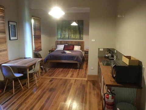 The Station House - Accommodation Mount Tamborine 11