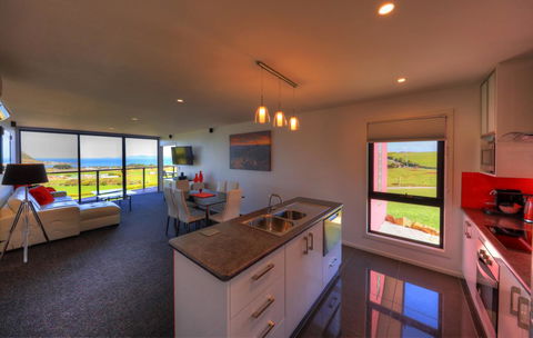 Horizon Deluxe Apartments - Accommodation Mount Tamborine 8