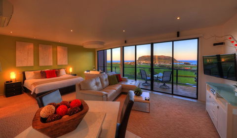 Horizon Deluxe Apartments - Accommodation Mount Tamborine 7
