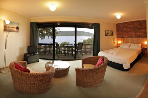 Driftwood - Accommodation Mount Tamborine 2