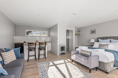 Harrison Grove - Accommodation Mount Tamborine 9