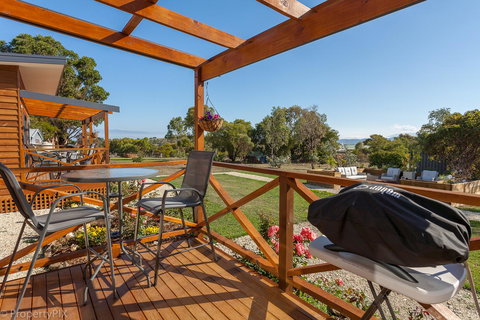 Harrison Grove - Accommodation Mount Tamborine 17