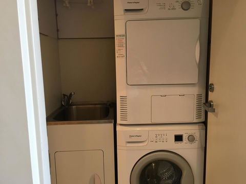 Hobart Inner City Apartment - Accommodation Mount Tamborine 12