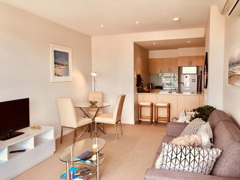 Hobart Inner City Apartment - Accommodation Mount Tamborine 1