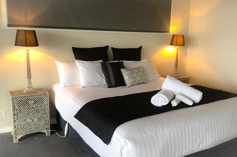 SEA EAGLE COTTAGE Amazing Views Of Bay Of Fires - Accommodation Mount Tamborine 2