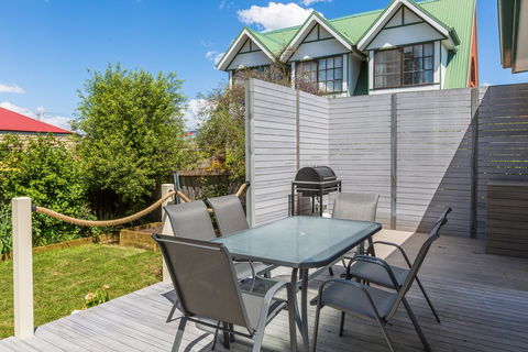 Rosehaven Cottage - Accommodation Mount Tamborine 12
