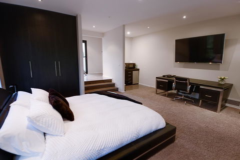 Amare Beachside Luxury - Accommodation Mount Tamborine 11