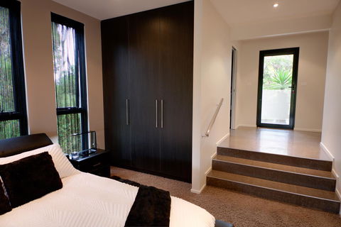 Amare Beachside Luxury - Accommodation Mount Tamborine 12