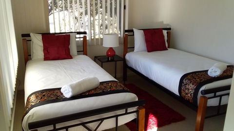 Pelican Point Sanctuary - Accommodation Mount Tamborine 2