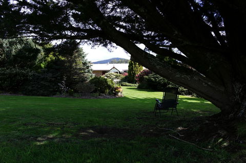 Highgrove - Accommodation Mount Tamborine 14