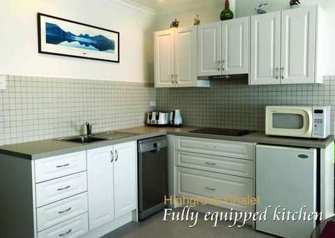 Highgrove - Accommodation Mount Tamborine 6
