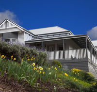 House on the Hill Bed and Breakfast - Accommodation Mount Tamborine