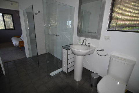 Studioat10 - Accommodation Mount Tamborine 13