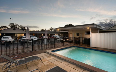 New Crossing Place Motel - Accommodation Mount Tamborine 0
