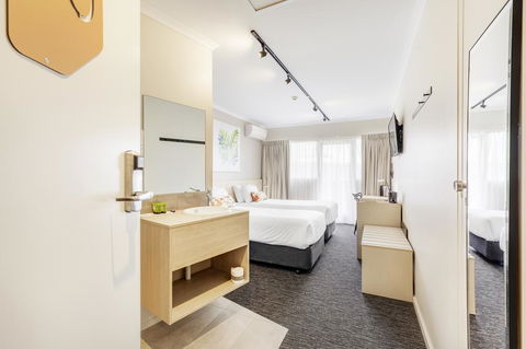 Nightcap At Findon Hotel - Accommodation Mount Tamborine 1