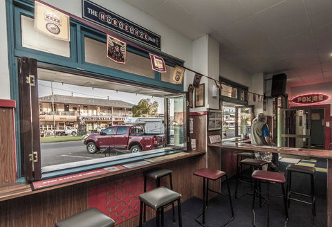 North Gregory Hotel - Accommodation Mount Tamborine 1