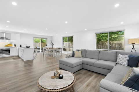 OCEAN BREEZE Family Home - Accommodation Mount Tamborine 2