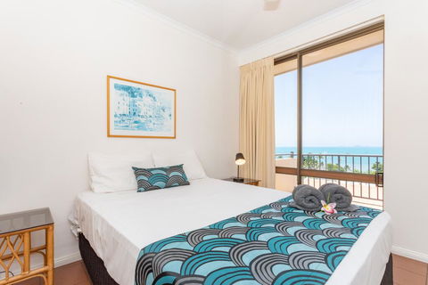 OCEAN VIEWS 10 - Accommodation Mount Tamborine 3