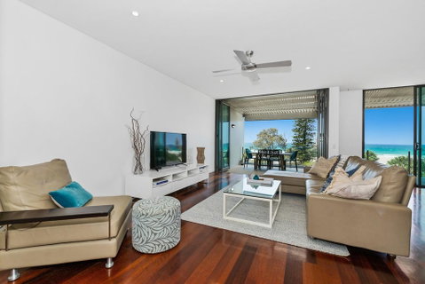 OCEAN VIEWS @ NOR NOR EAST 201 - Accommodation Mount Tamborine 2