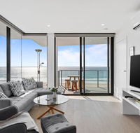 Ocean Views Apartment with Rooftop Pool - Accommodation Mount Tamborine