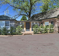 Old Bank Stables - 3 night weekends for price of 2 - Accommodation Mount Tamborine