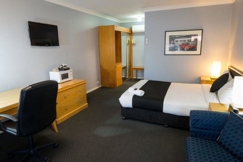 Old Maitland Inn - Accommodation Mount Tamborine 3