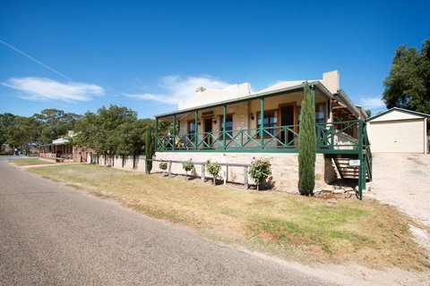 Old Swanport General Store, Swanport-Murray River - Accommodation Mount Tamborine 0