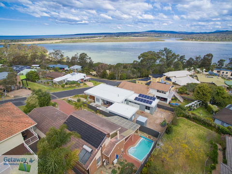 Oyster View - Accommodation Mount Tamborine 2