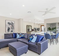 Park Avenue Luxe Townhouse Brand New Sleeps 9 - Accommodation Mount Tamborine