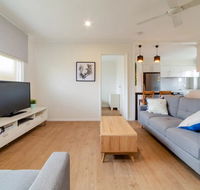 Peaceful 3 Bedroom Apartment in Ascot - Accommodation Mount Tamborine