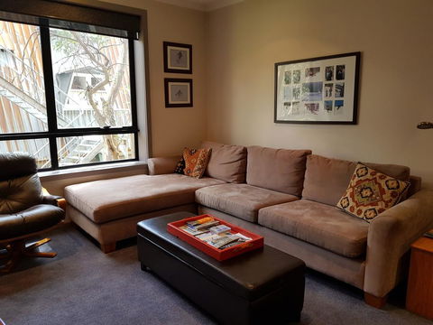 Peak 105 - Accommodation Mount Tamborine 1