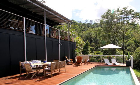 Phoenix Eumundi Bed & Breakfast - Accommodation Mount Tamborine 2