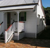 Pine Cottage - Accommodation Mount Tamborine