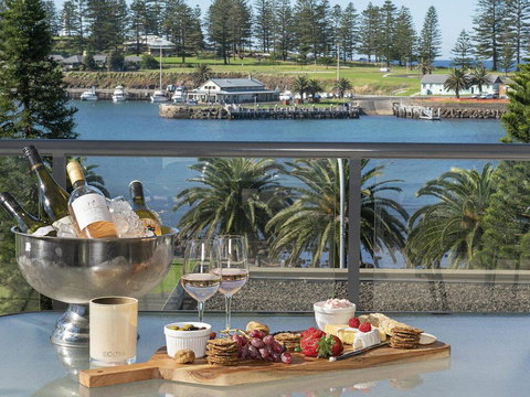 Platinum Penthouse@The Sebel - On The Harbourfront - Accommodation Mount Tamborine 0