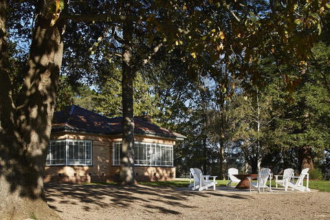 Polperro Farmhouse - Accommodation Mount Tamborine 1