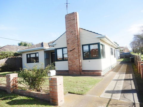Port Life Beach House - Accommodation Mount Tamborine 0