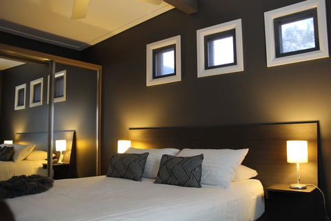 Portman House - Accommodation Mount Tamborine 2