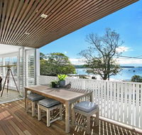 Poseidon Villa at Balmoral Beach - Accommodation Mount Tamborine
