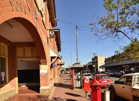 Post Office Apartment - Accommodation Mount Tamborine 0