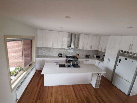 Private Luxury Bedroom - Accommodation Mount Tamborine 1