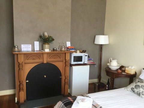 Pump Jack B&B - Accommodation Mount Tamborine 3
