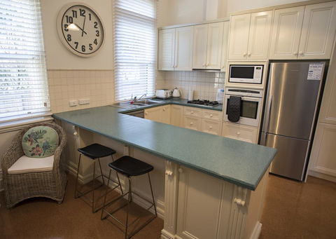 QPO QUEENSCLIFF - Accommodation Mount Tamborine 1