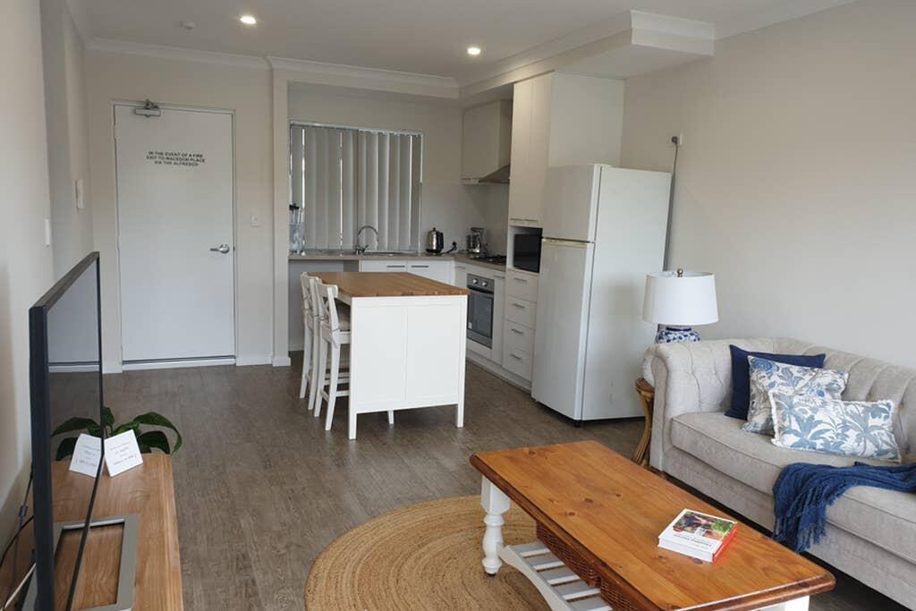 Craigie WA Accommodation Mount Tamborine