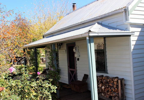 Quince Cottage - Accommodation Mount Tamborine 1